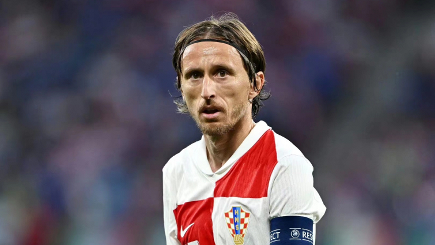 38-vuotias veteraani Modric lauloi viimeisen kroatialaisen rapsodian