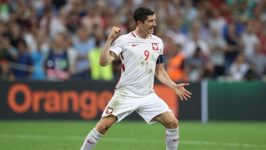 Lewandowski redder Polen i siste minutt