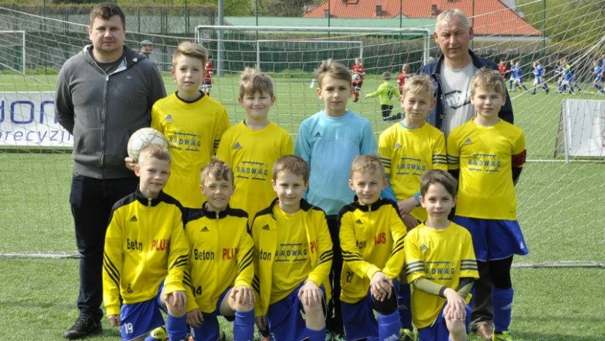 Młodzik 2006 wygrywa na Futbolowej Majówce