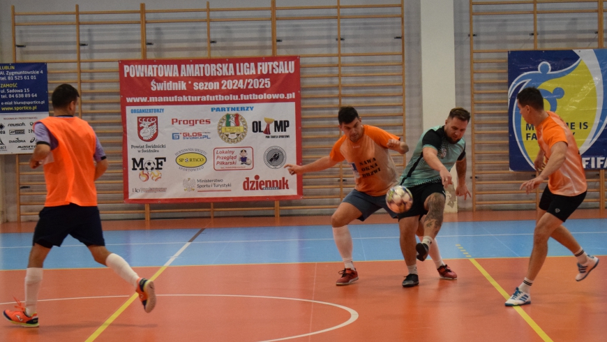 GRA POWIATOWA AMATORSKA LIGA FUTSALU W ŚWIDNIKU!!!