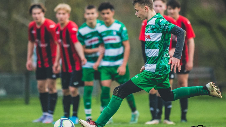 U17: Juniorzy młodsi zwycięzcy w pierwszym sparingu!