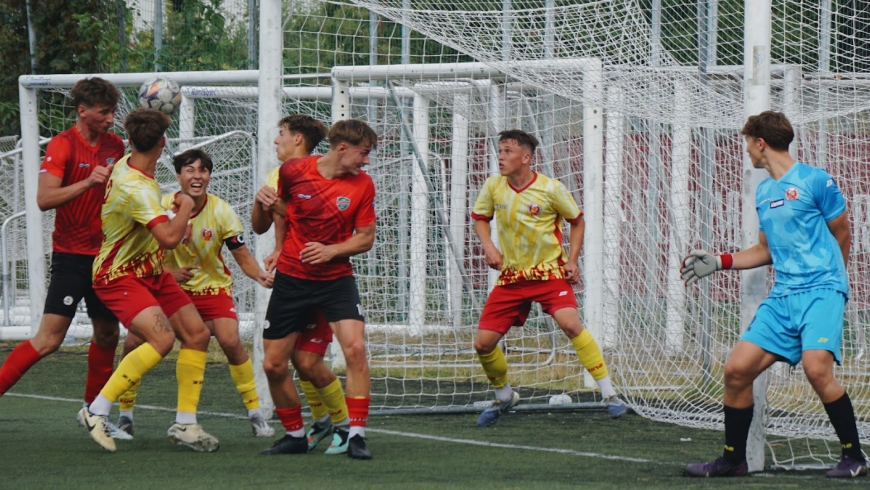 Skrót z meczu Znicz II Pruszków - Józefovia [WIDEO]
