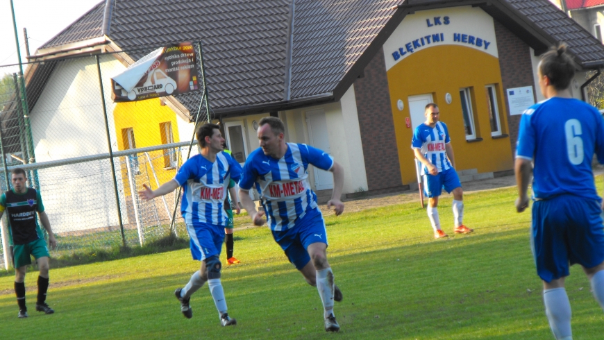 Błekitni Herby - Unia Lisowice 4:3 (2:2)