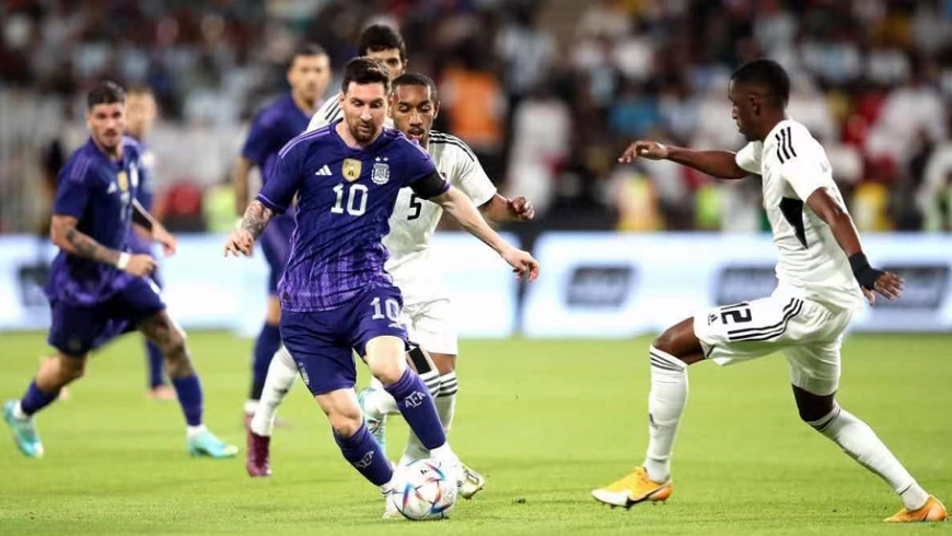 WK-opwarmwedstrijd: Argentinië 5-0 VAE, Duitsland 1-0 Oman