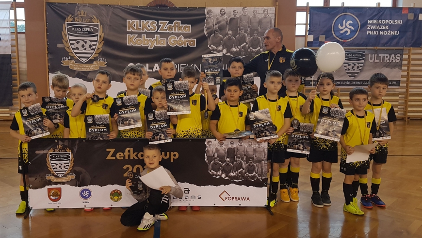 Żaki i Skrzaty zagrały na turnieju Zefka Cup 2024