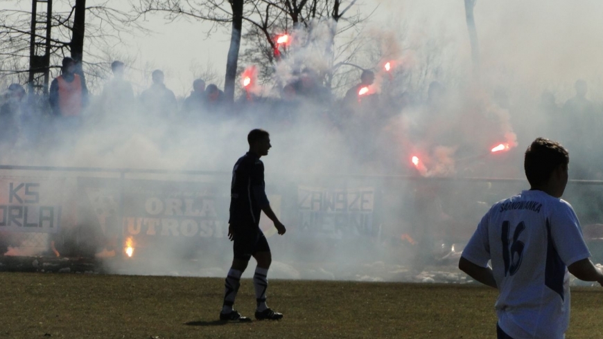 2018-03-25 Seniorzy : Orla Jutrosin 2 - 1 Sarnowianka Sarnowa