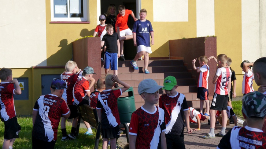Początek obozu sportowo-rekreacyjnego dzieci AP Marko-Gol