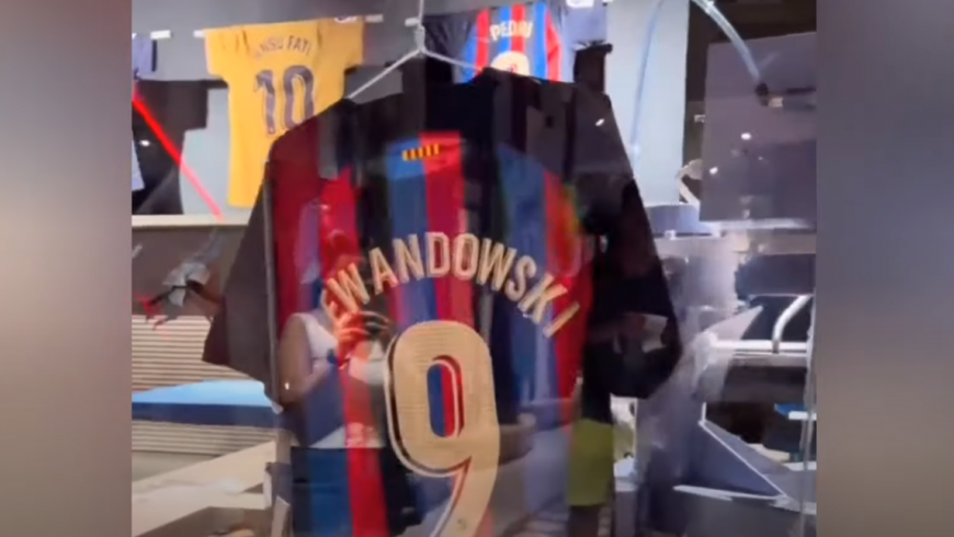 Lewandowski w Barcelonie i New Jersey
