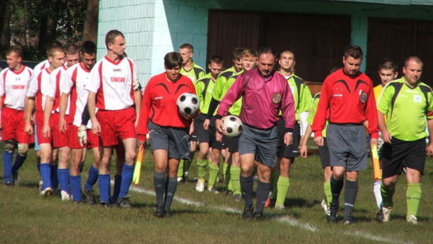 Derby wygrał sędzia...