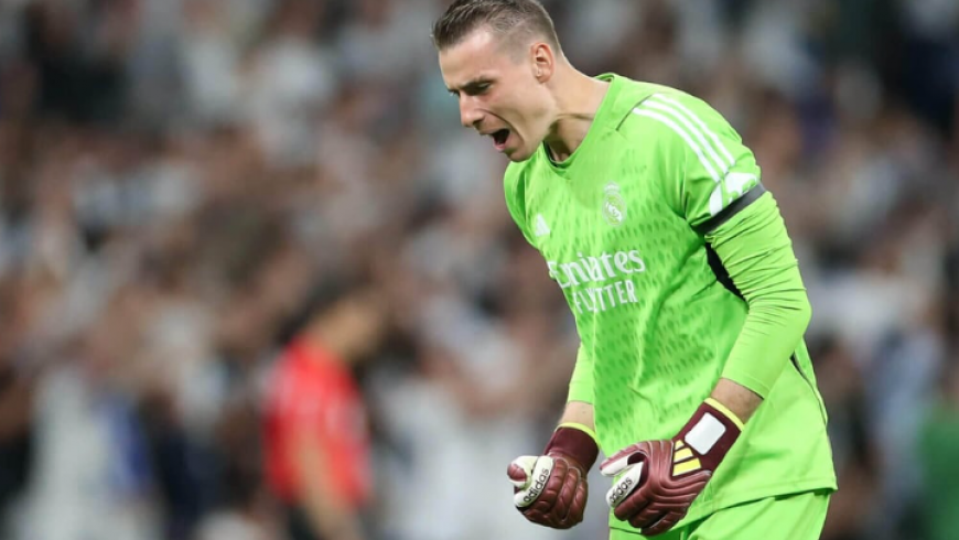 Oekraïense doelman Lunin verlengt contract bij Real Madrid voor drie jaar