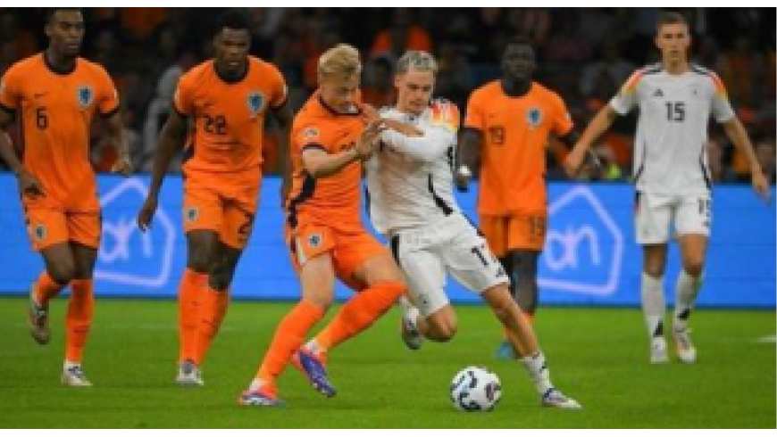 Dumfries maakt doelpunt gelijk, Nederland 2-2 Duitsland