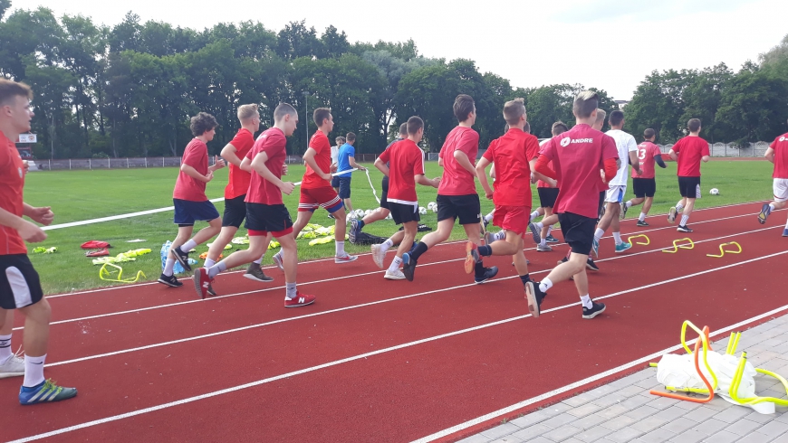SENIORZY: 23 zawodników na pierwszym treningu MKS Olimpii Koło
