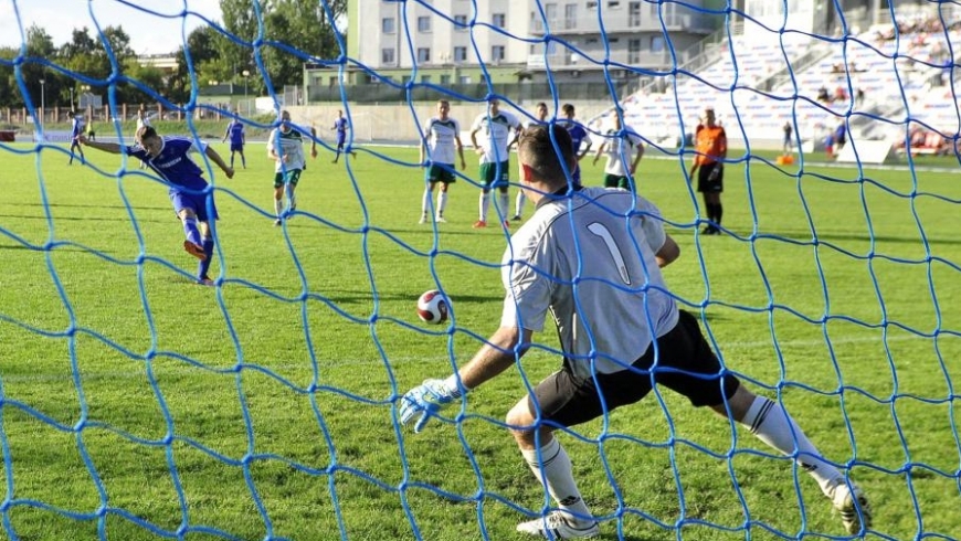 TĘCZA BŁĘDÓW 0-4 "OLDBOYS" PRECZÓW