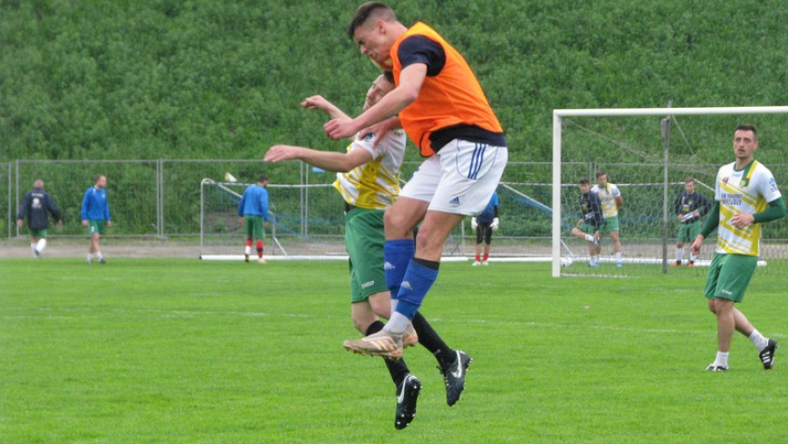 SPARING: ŚLĄSK ŚWIĘTOCHŁOWICE - TĘCZA BŁĘDÓW (FOTO i FILMY)