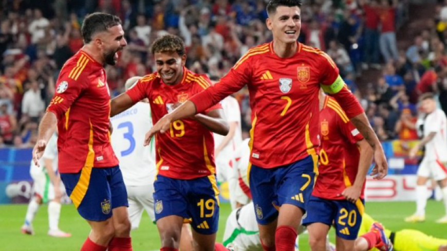 Spanje 1-0 Italië, succesvol door naar de knock-outfase van het EK