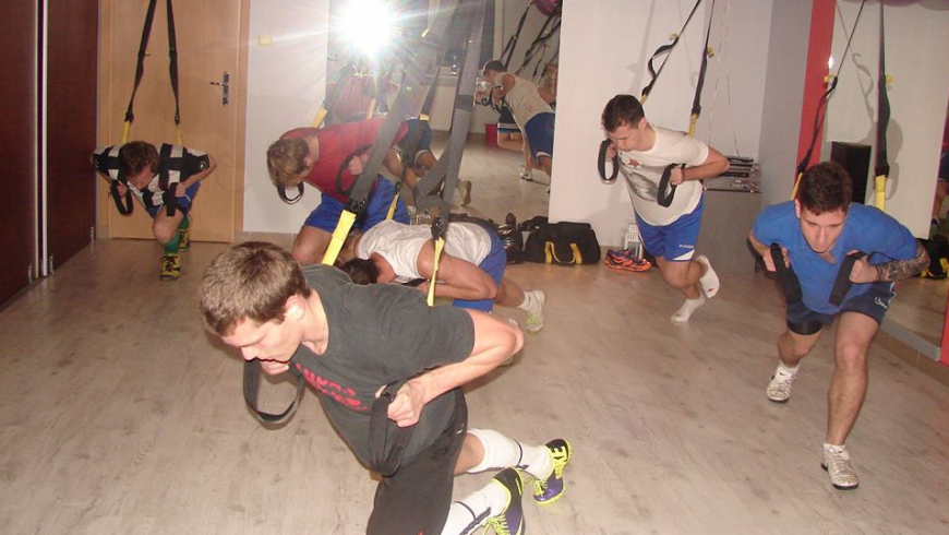 Trening TRX w klubie RED POWER Fitness