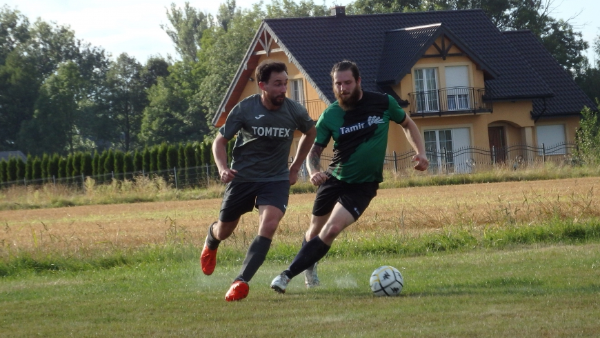 Sparing: Remis w Starej Łomnicy