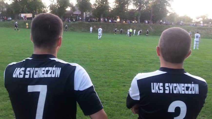 Iskra Zakrzów- UKS Sygneczów 2:2