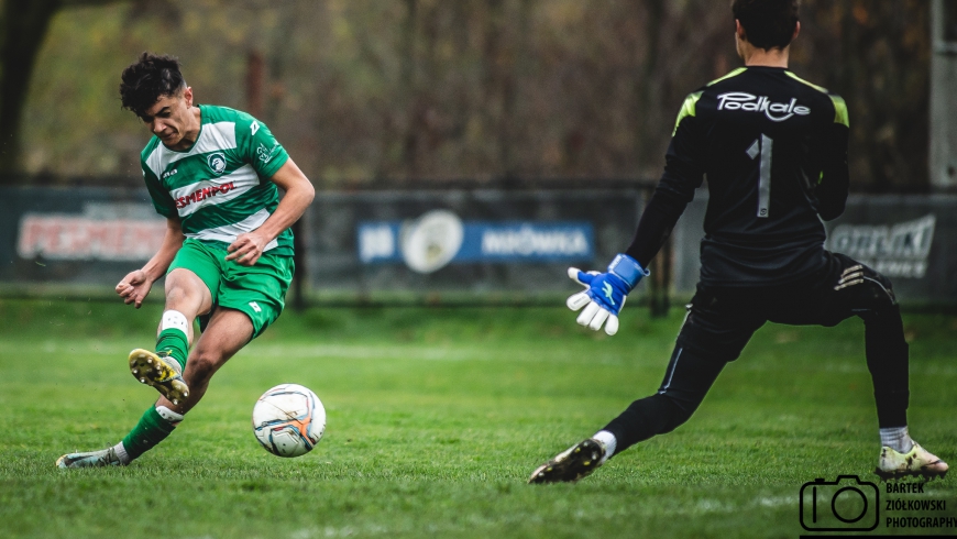 U19: Emocjonujące starcie i zwycięstwo juniorów starszych z Wandą!