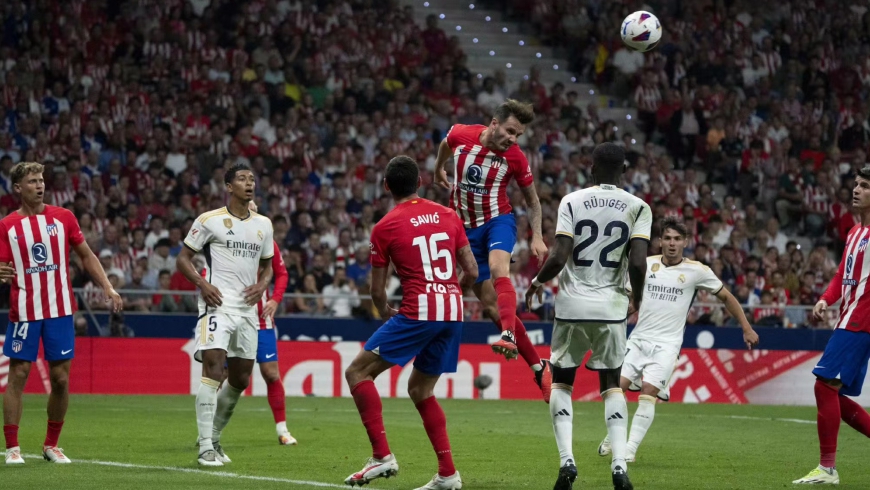 Noche madrileña, apasionante enfrentamiento entre aficionados madridistas