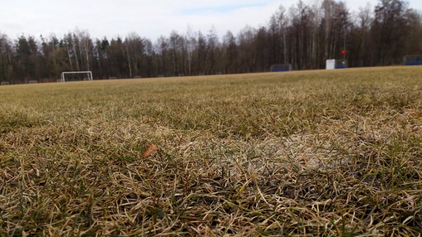 W IV lidze na wiosnę jeszcze poczekamy. Większość meczów przełożonych