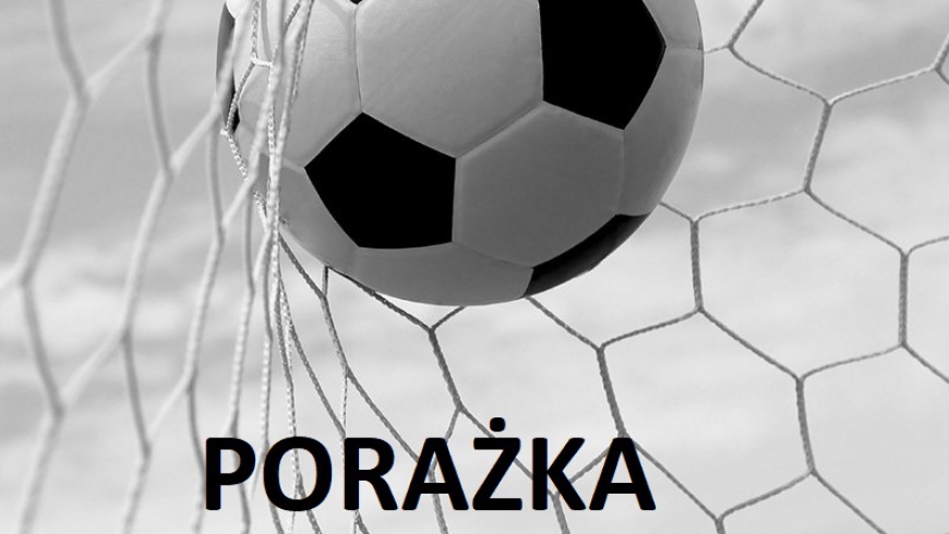 18 kolejka: Kłos Lutomia - LKS Gola 3:1