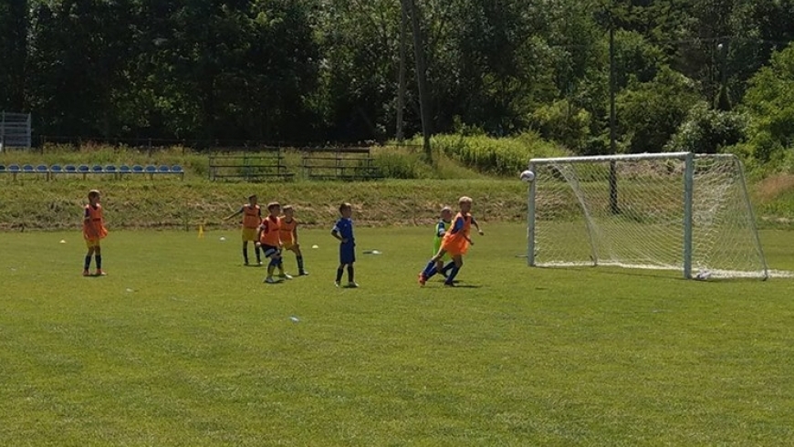 Młodzicy. Orły - GKS Abramów 17:2.