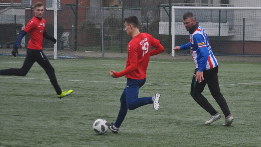 Dwa sparingi w sobotę