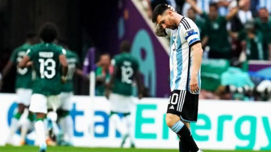 A primeira partida da Argentina na Copa do Mundo, perdeu por 1-2 para a Arábia Saudita