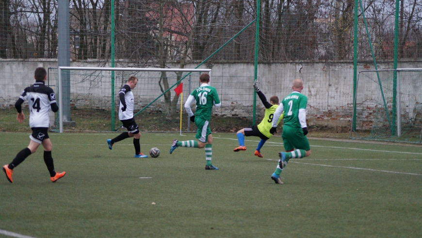 Niesmak po remisie; Polonia-Stal II - Unia 0-0