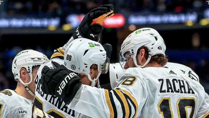 Boston Bruins verärgern die Panthers und feiern den 100. Spiele-Meilenstein des Trainers