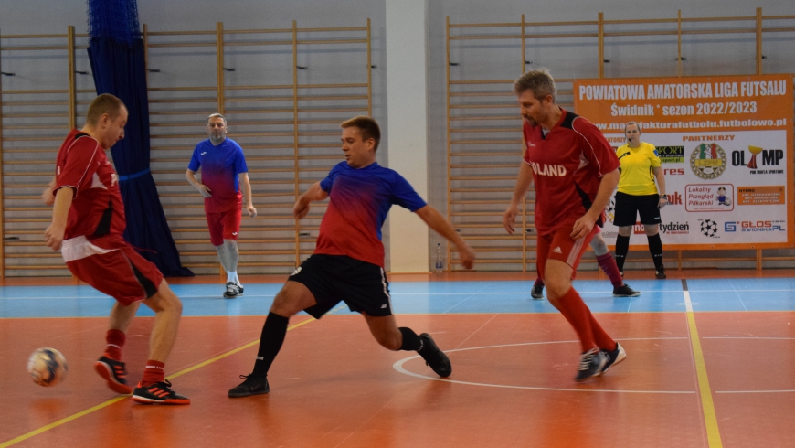 RELACJA Z WYNIKAMI LIVE Z 6 KOLEJKI LIGI FUTSALU W ŚWIDNIKU - SOBOTA 14 STYCZNIA 2023 R.!!!