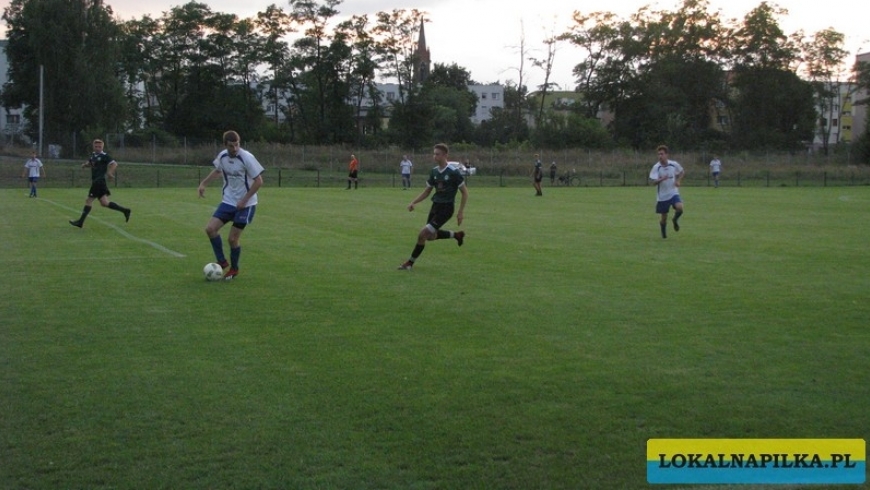 SPARING: AKS GÓRNIK NIWKA - ŁAZOWIANKA ŁAZY