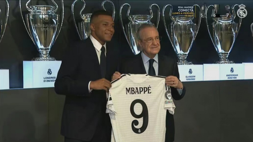 Čistě bílý sen se v tuto chvíli stává skutečností, Mbappe přichází do Realu Madrid