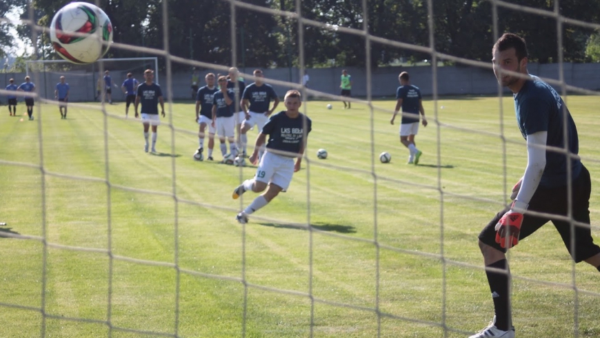 ŚRODA 18:00 - LKS BEŁK vs FORTECA ŚWIERKLANY