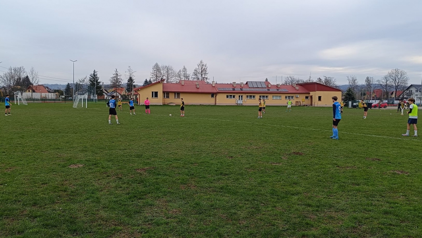 Pierwszy sparing juniorów