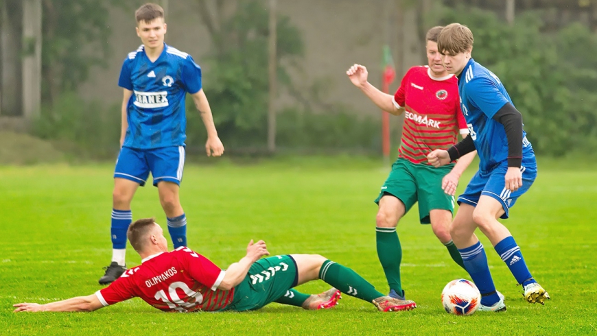 Kolejna porażka na własnym stadionie