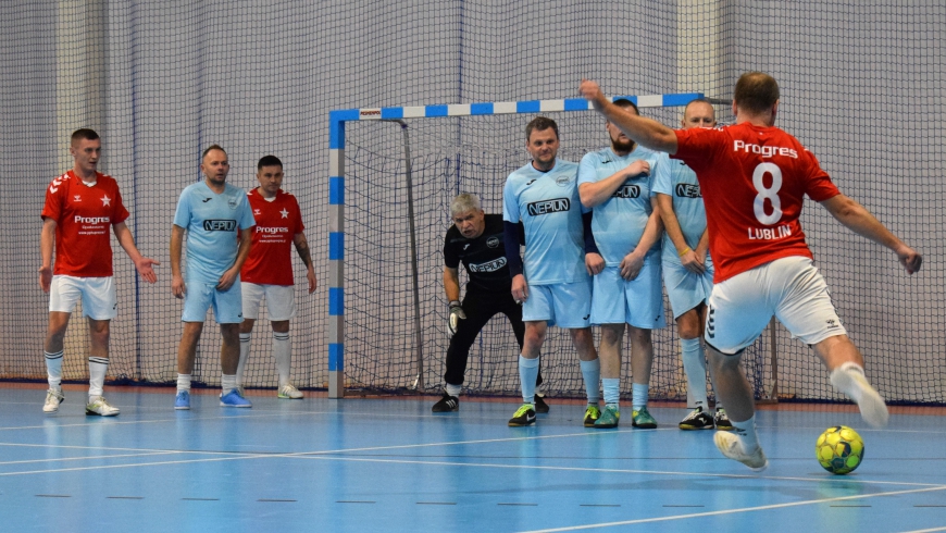 RELACJA Z WYNIKAMI LIVE LIGI FUTSALU W ŚWIDNIKU - NIEDZIELA 28 STYCZNIA 2024 ROKU!!!