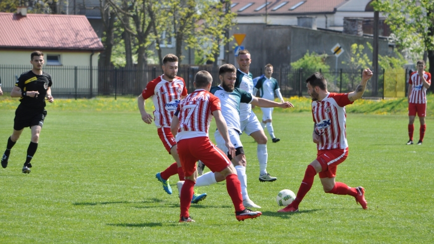 Błonianka 0 – Pilica 0...czyli podział punktów na szczycie