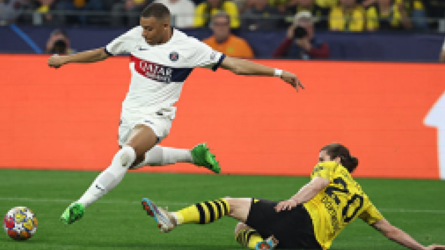 Dortmund versloeg Paris Saint-Germain met 1-0