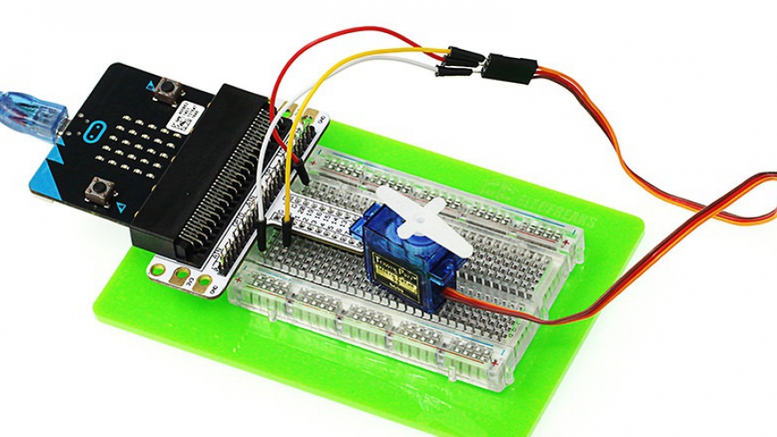 Controlling A SERVO MOTOR Along with the MICRO:Little bit！