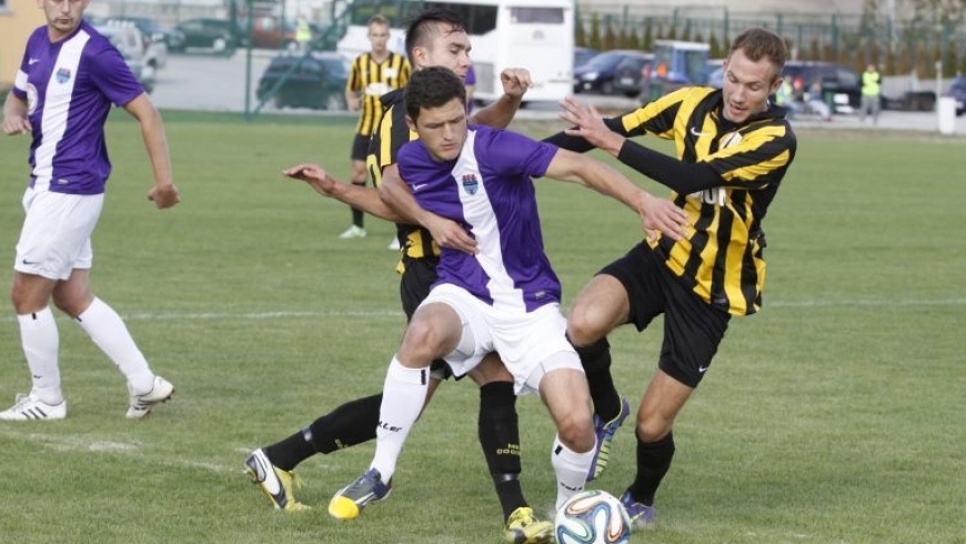 IV LIGA : Starowice - TOR Dobrzeń Wielki 3-0