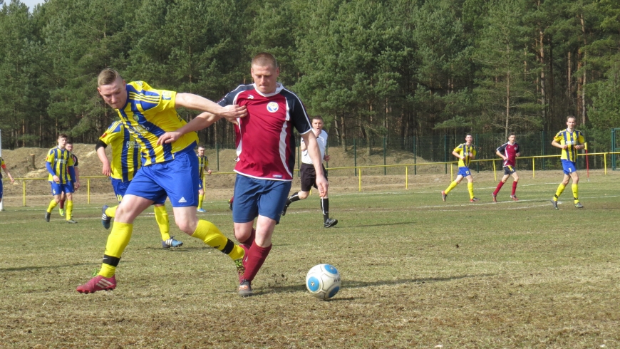 LIGA: GTS - MYŚLIWIEC Tuchomie 1:0 (0:0)