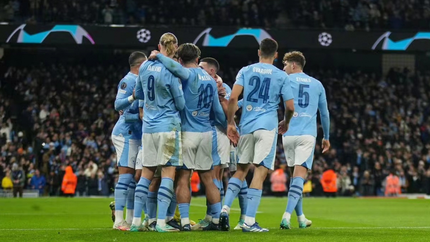 Manchester City porazil ve skupinové fázi Ligy mistrů Lipsko 3:2 a vyvolal karneval fanoušků