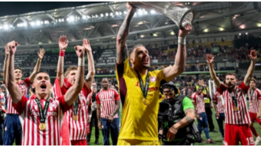 Olympiacos F.C vence o primeiro campeonato da UEFA