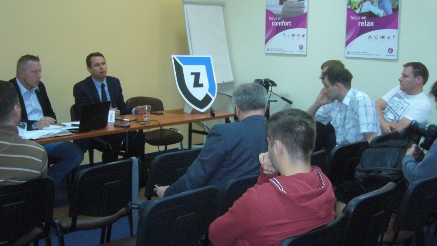 Konferencja prasowa Stowarzyszenia Piłkarskiego „Zawisza” - seniorzy wystartują w rozgrywkach ligowych