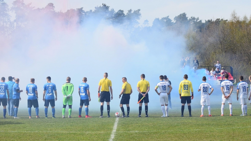 Przegrywamy z Błyskawicą 3:0