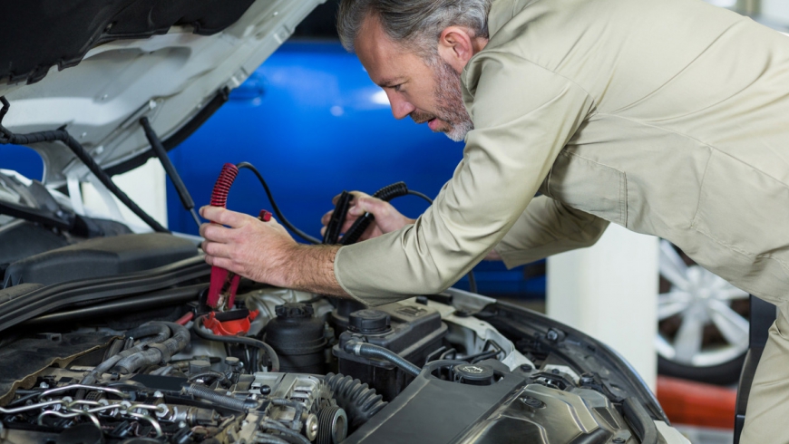 Expert Car Battery Replacement Services in the UAE