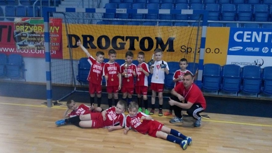 Na turnieju Master Kids nasi chłopcy rywalizowali z rówieśnikami z klubów naszego wojewodztwa, a także z Lechem Poznań, Arką Gdynia, Olimpik Wrocław oraz MDK Płock, świetne doświadczenia :-)