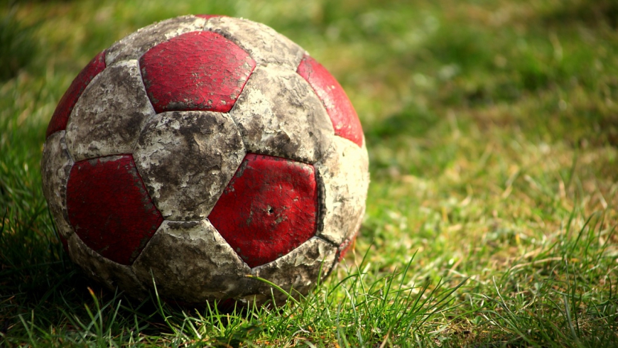 Magia piłki nożnej w niższych ligach - artykuł sponsorowany